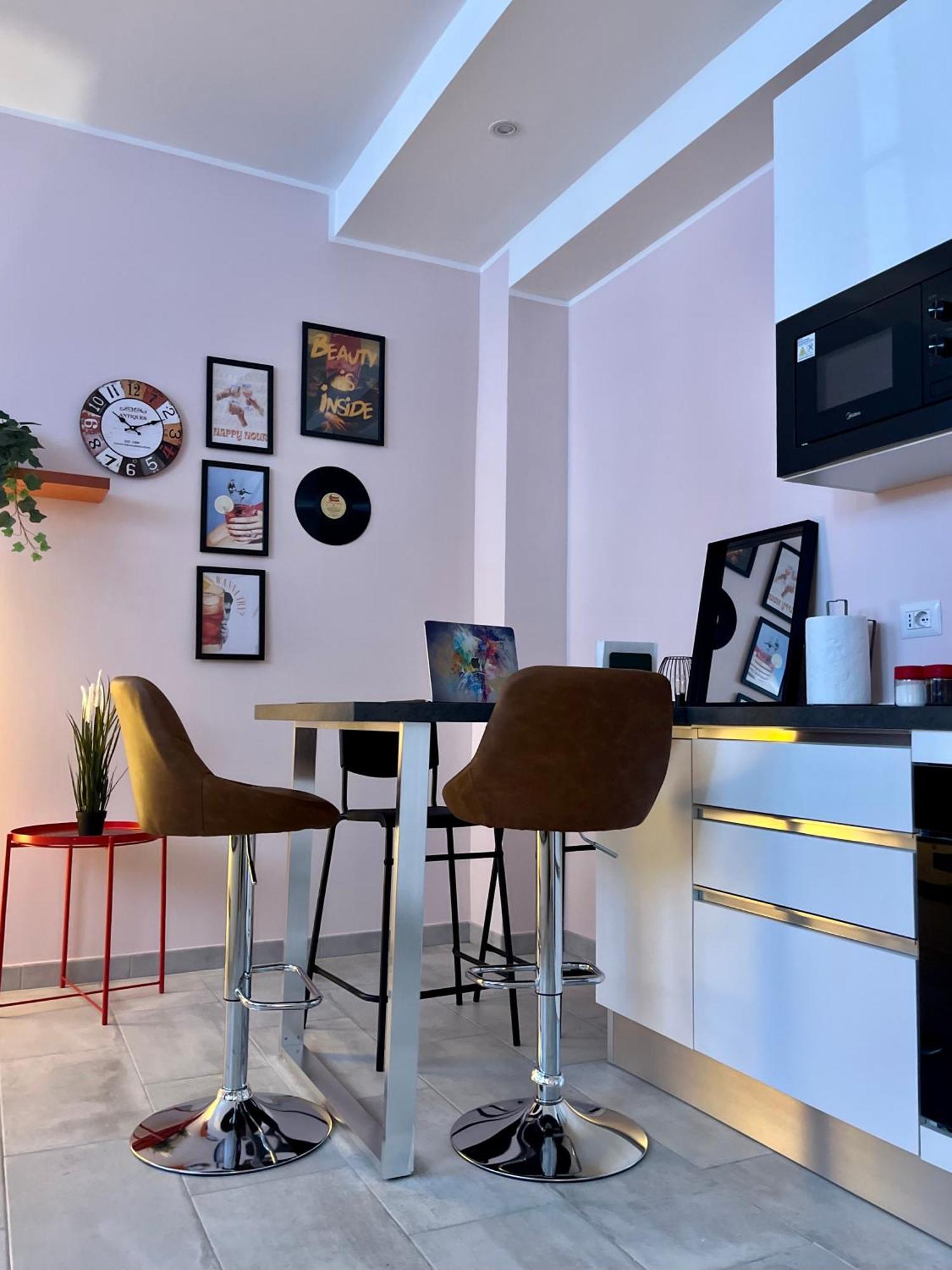 Suite Bohemien Chic - A 5 Fermate Dal Duomo Milan Bagian luar foto